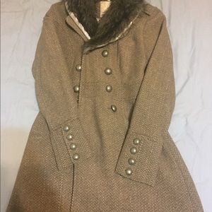 Arden B coat with faux fur collar